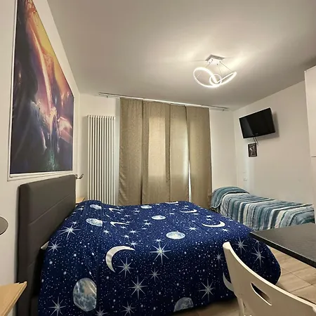 Del Sole לינה וארוחת בוקר 3*